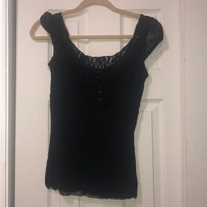 Adorable Guess jeans authentic blouse